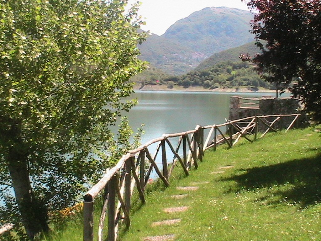 lago del turano (RI)